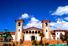 Catedral de Llamellin